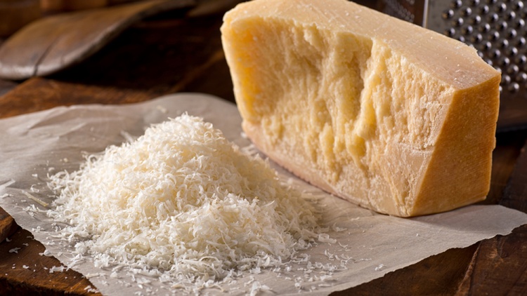 Пармезан – самый популярный сыр