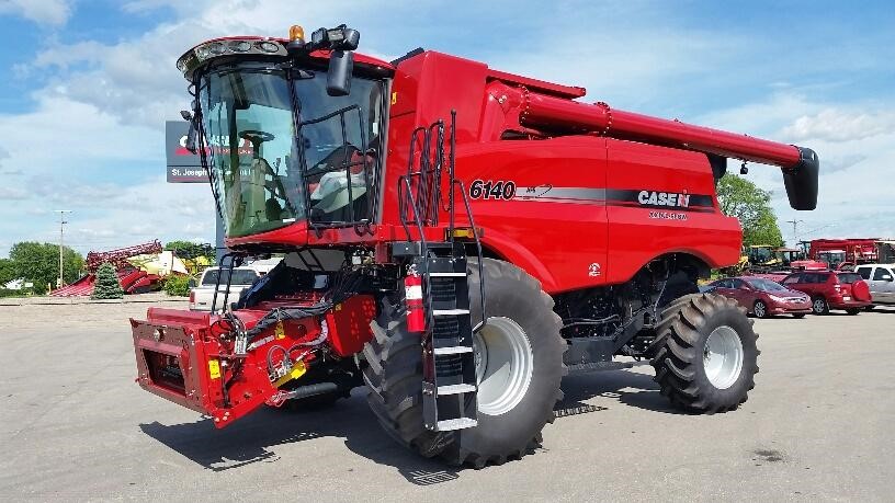 Combine harvester Case IH Axial Flow 6140 Dnepr - picture 1