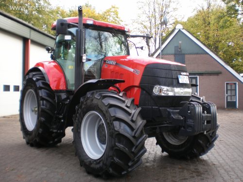 Case IH Puma 210 Zugmaschine Dnepr - Bild 1