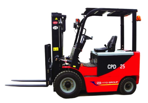 YTO CPD20 forklift Lojan - picture 1