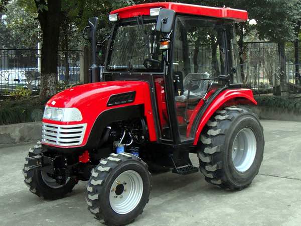 Mini traktor Dongfeng DF-404G2