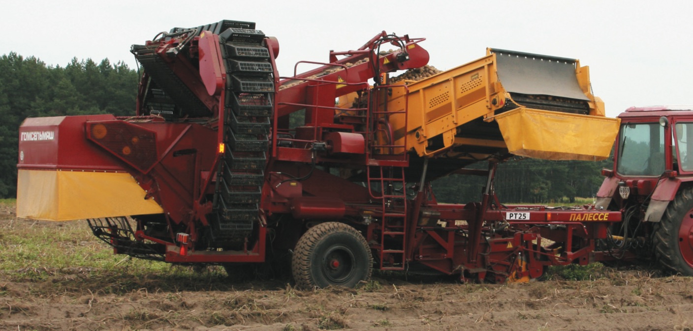 Two-row potato harvester with bunker PALESSE RT-25