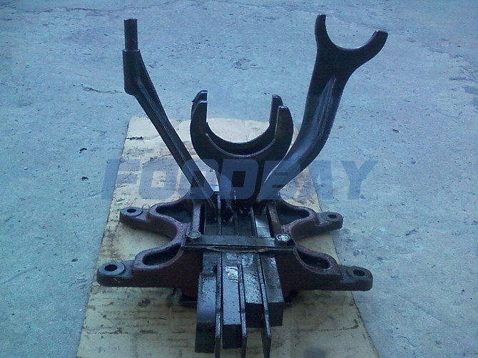 The forks body of the 50-1702080 gearbox MTZ-80 tractor. Rostov-on-Don - picture 1