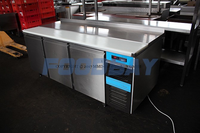 Cool Compact stainless steel cooling table with cutting board, cupboard table, 195x80 cm Eilenburg - picture 1