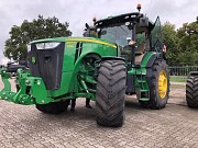 John Deere 8335R Traktor (60/40 Programm)
