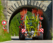 Windrower CLAAS 370 T