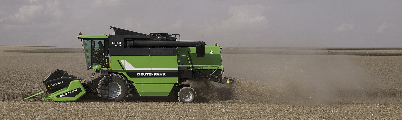 Combine harvester Deutz Fahr series 6040