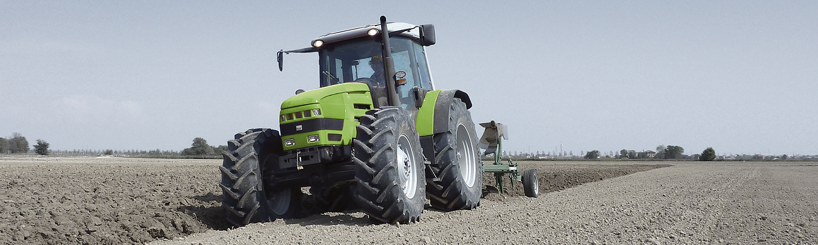 Deutz Fahr Agrotrac 620 tractor unit