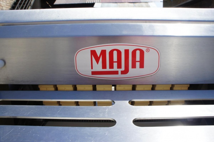 Шкуросъёмка Maja 