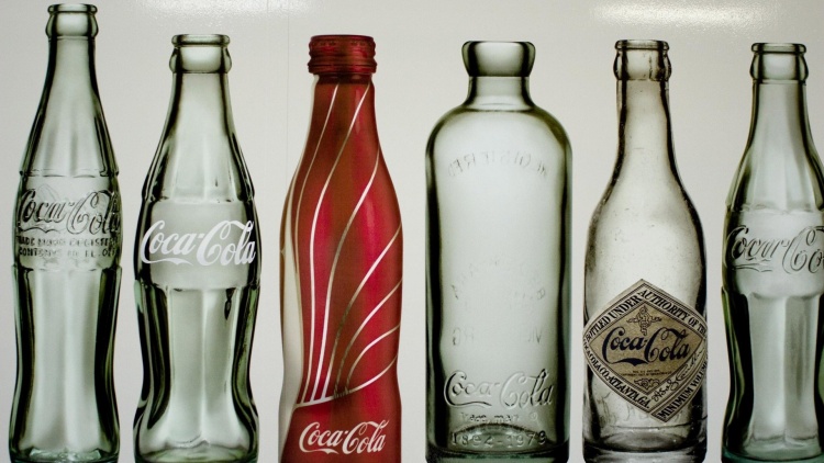 Алкогольный напиток Coca-Cola 