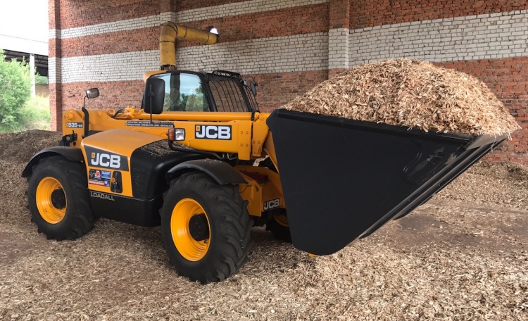 Manitou и JCB сражаются за авторские права