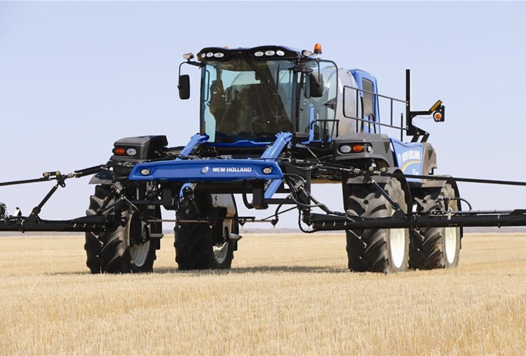 New Holland представили новый самоходный опрыскиватель Guardian
