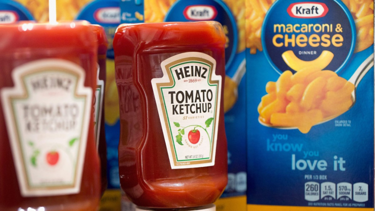 Kraft Heinz перевыполняет планы - но продажи продолжают падать