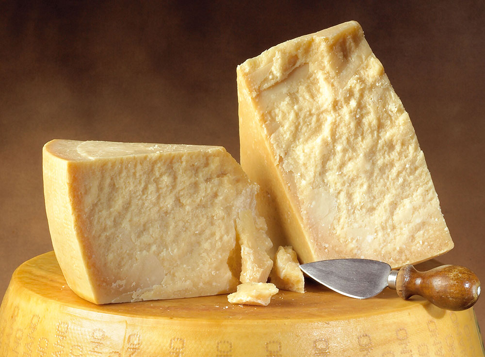 Ученые из Дании ускорили созревание сыра в 2 раза