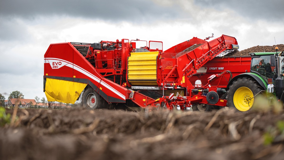 Обновленный картофелеуборщик EVO 280 от Grimme