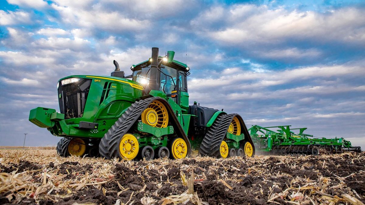 Новая серия тракторов 9R от флагмана сельхозтехники John Deere